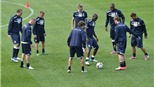 Nghịch lý tại EURO 2012: Phòng ngự không cần hậu vệ giỏi?